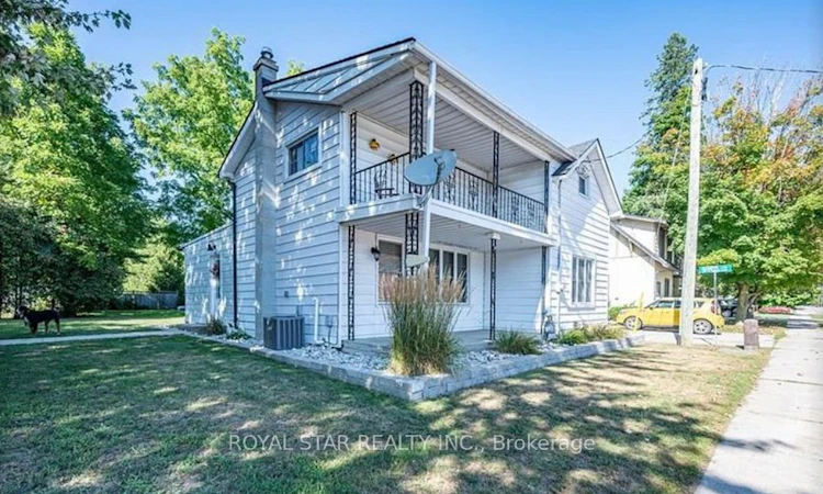 410 Main Street E