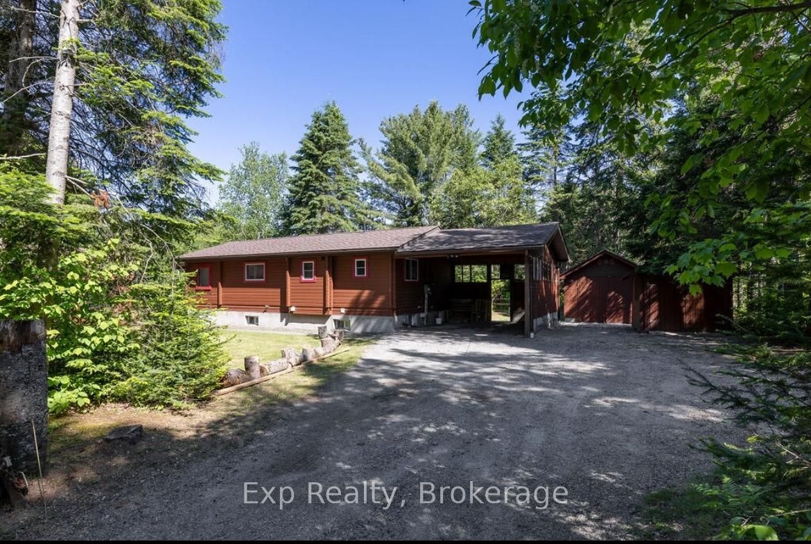 27 Groeger Road, Huntsville, ON, P1H 2J4