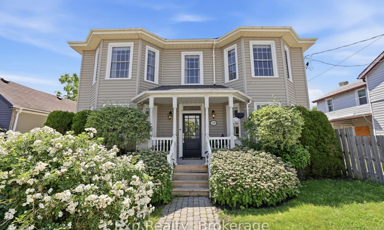 299 Spring Street