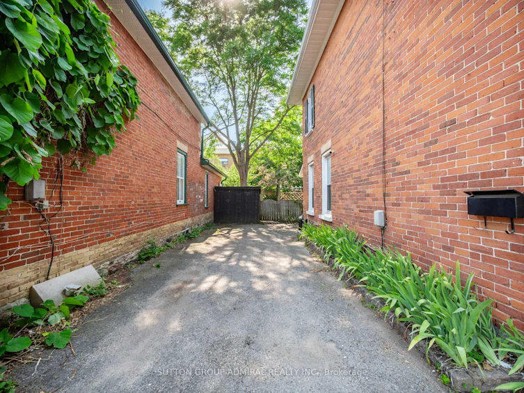 265 Stewart Street, Peterborough, ON, K9J 3M8 - 4
