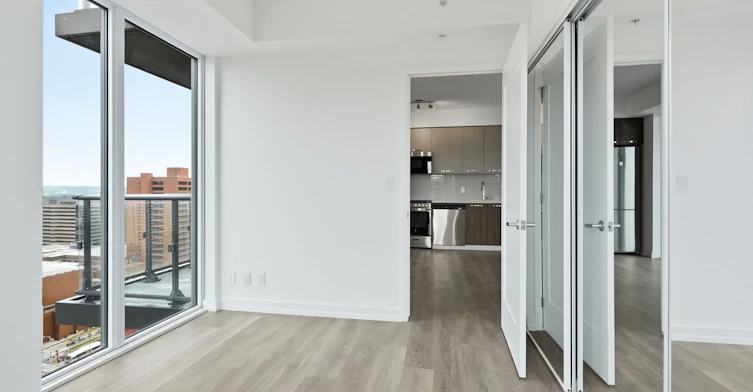 2113-75 James Street S, Hamilton, ON, L8P 2T1 - 13