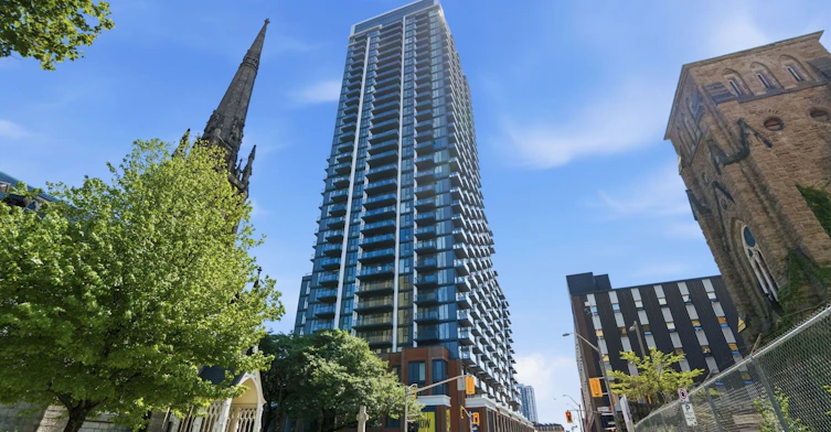 2113-75 James Street S, Hamilton, ON, L8P 2T1