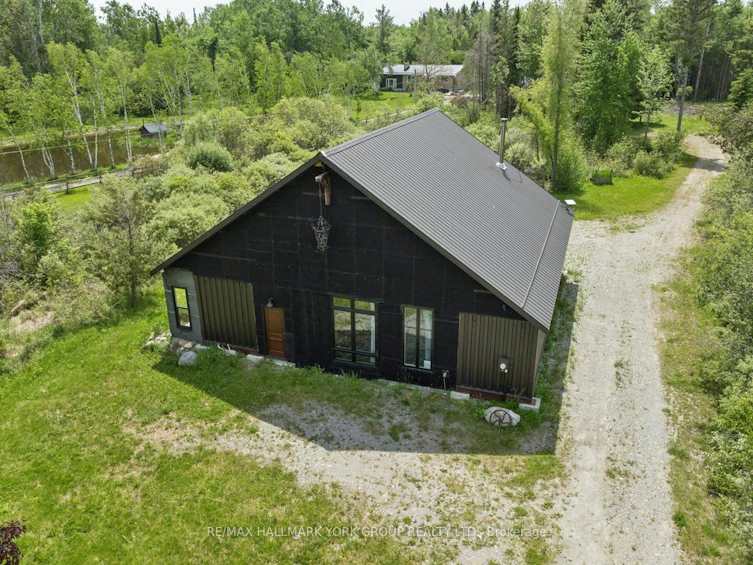 755 Country Lane, Kawartha Lakes, ON, K0M 1N0 - 4