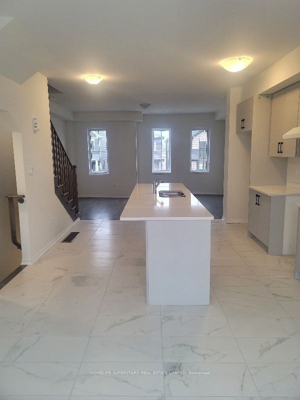 14 Baskett Street, Brantford, ON, N3T 5L5 - 5