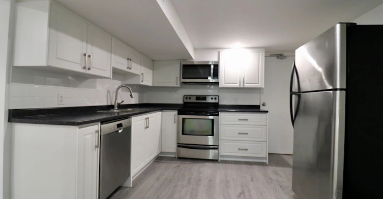 Bsmt-309 Cranbrook Drive, Hamilton, ON, L9C 4T4 - 2