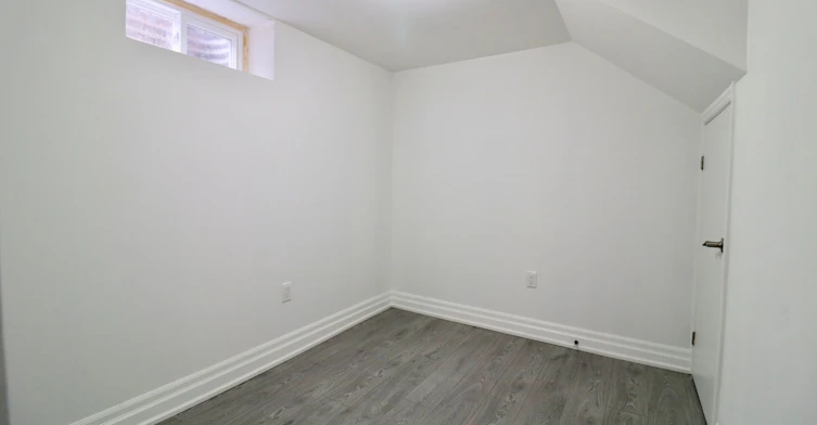 Bsmt-309 Cranbrook Drive, Hamilton, ON, L9C 4T4 - 5