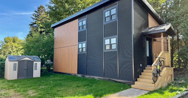ADU-309 Cranbrook Drive, Hamilton, ON, L9C 4T4