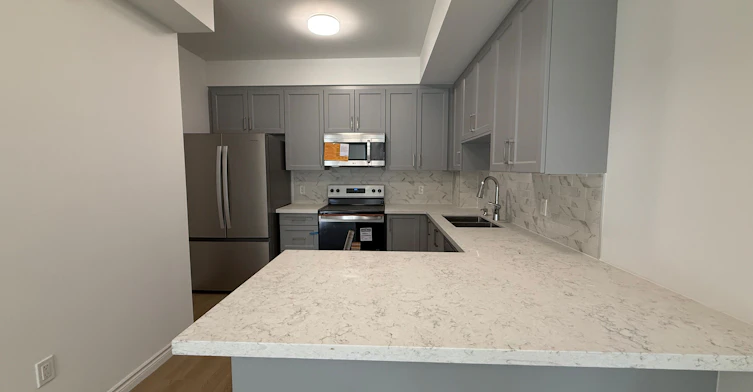 11-2 Slessor Boulevard, Grimsby, ON, L3M 3T2 - 5