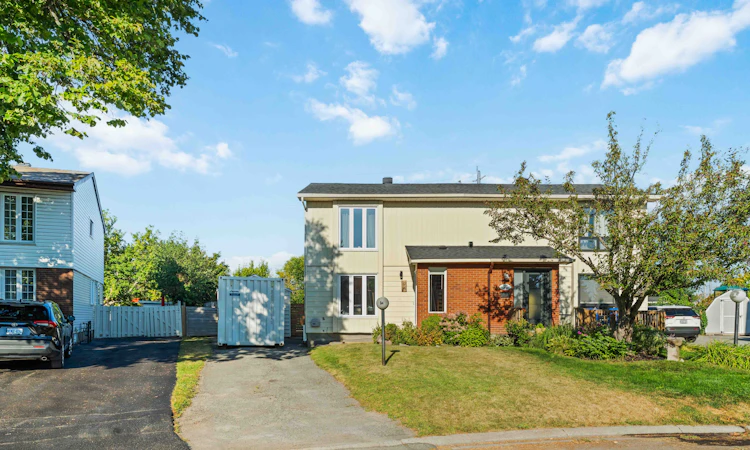 94 Fieldgate Drive