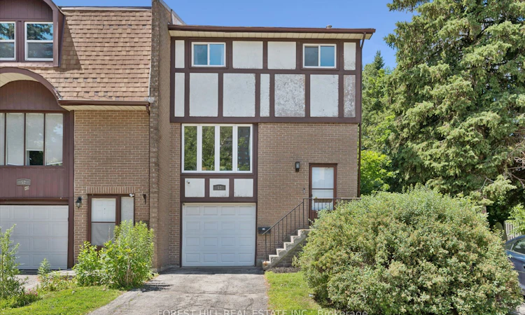 53-49 Cedarwoods Crescent