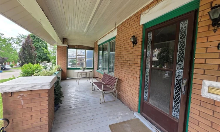 20 Fairview Avenue