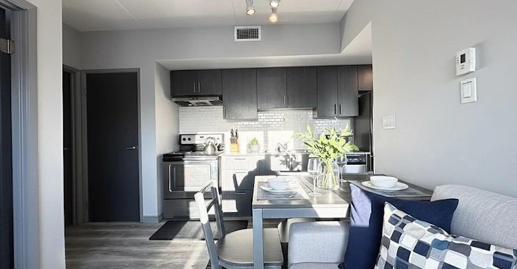 F504-275 Larch Street, Waterloo, ON, N2L 3R2 - 10