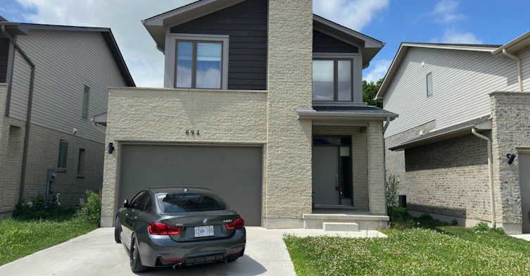 694 Chelton Road, London, ON, N6M 0H8