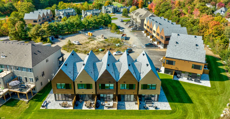 35 Rockmount Crescent, Gravenhurst, ON, P1P 0A6 - 35