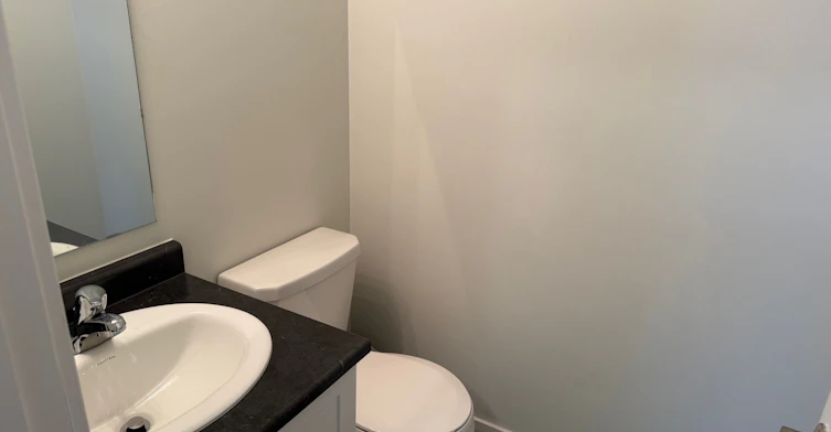 9-590 North Service Road, Hamilton, ON, L8E 0K5 - 9