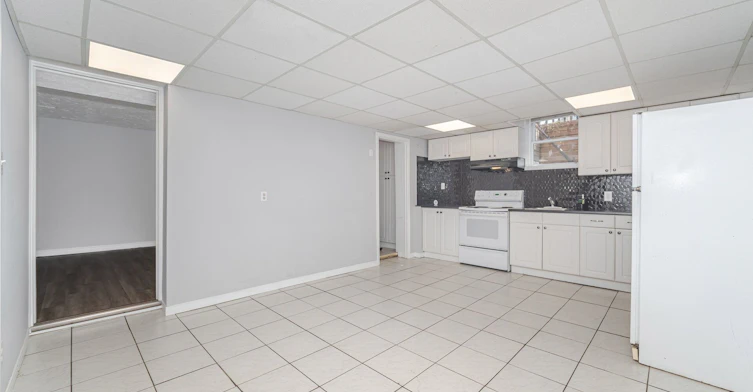 (Lower)-21 Beverley Street, Waterloo, ON, N2L 2H5 - 12