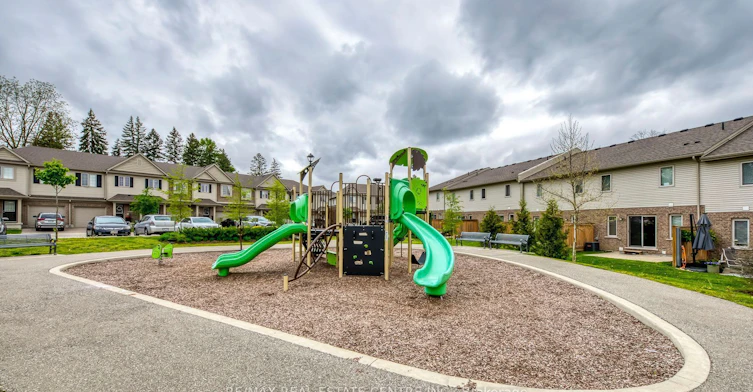 23-50 Pinnacle Drive, Kitchener, ON, N2P 0H8 - 25