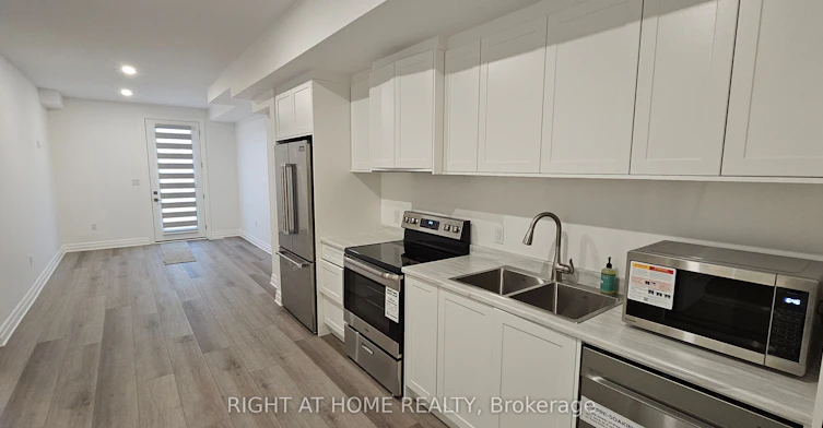 Main-7499 Marvel Drive, Niagara Falls, ON, L2H 3V8 - 4