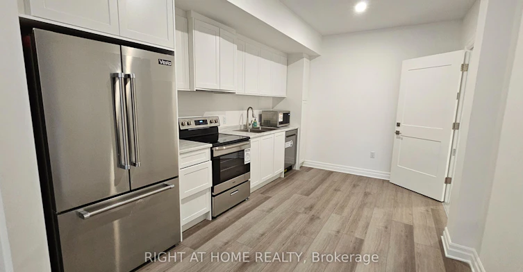 Main-7499 Marvel Drive, Niagara Falls, ON, L2H 3V8 - 3