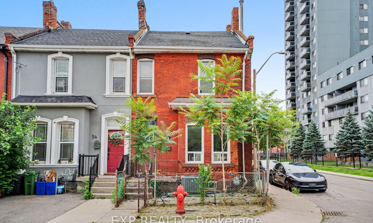 52 Cathcart Street