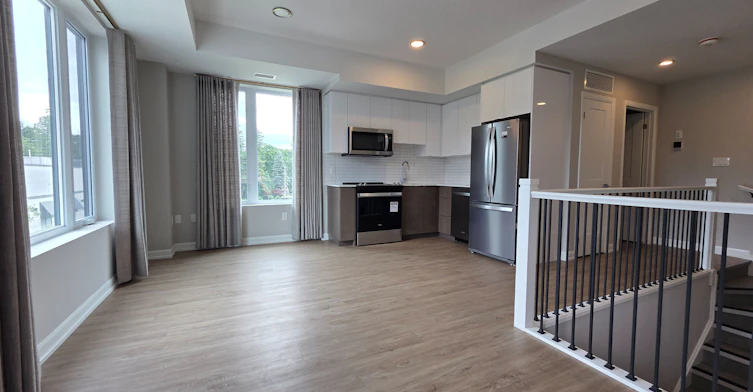 103-708 Woolwich Street, Guelph, ON, N1H 3Z1 - 2