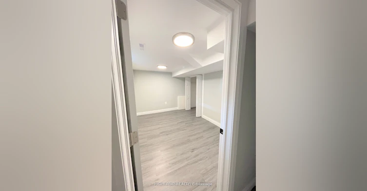 Lower Unit-12 Croydon Drive, St. Catharines, ON, L2M 1J2 - 8