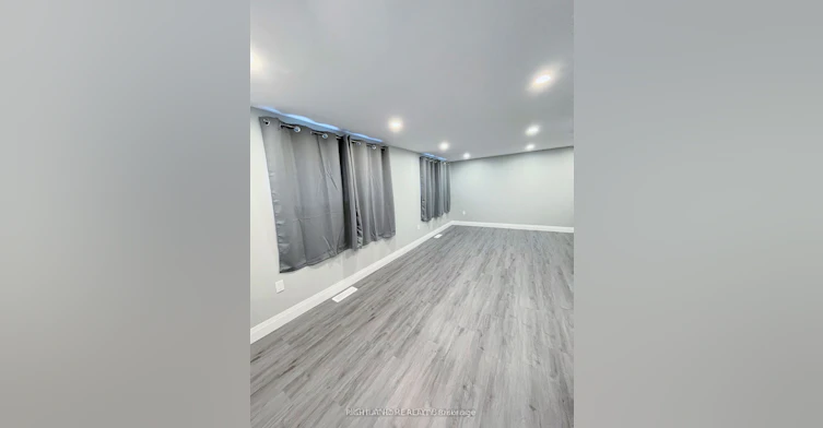 Lower Unit-12 Croydon Drive, St. Catharines, ON, L2M 1J2 - 2
