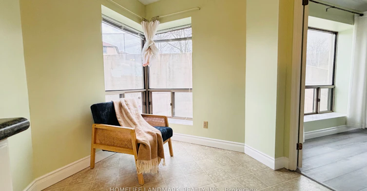 207-300 Keats Way, Waterloo, ON, N2L 6E6 - 13