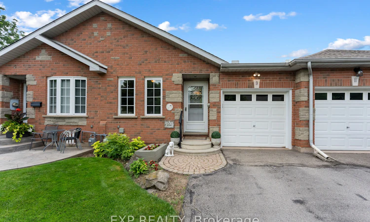 9 Kinsman Court S