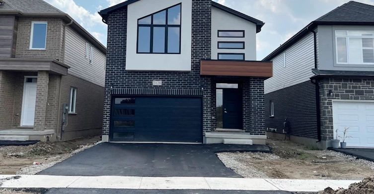 3128 Turner Crescent, London, ON, N6M 0B2 - 2
