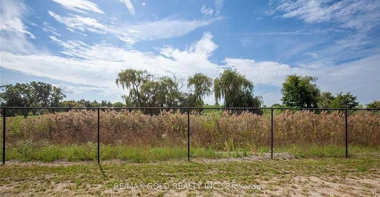 GL10-50 Herrick Avenue, St. Catharines, ON, L2P 2S4 - 11