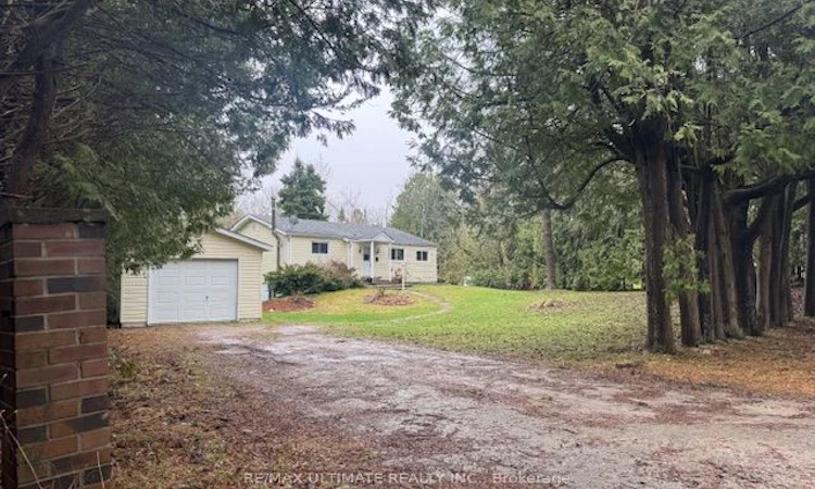 10A-86 Rolling Banks Road