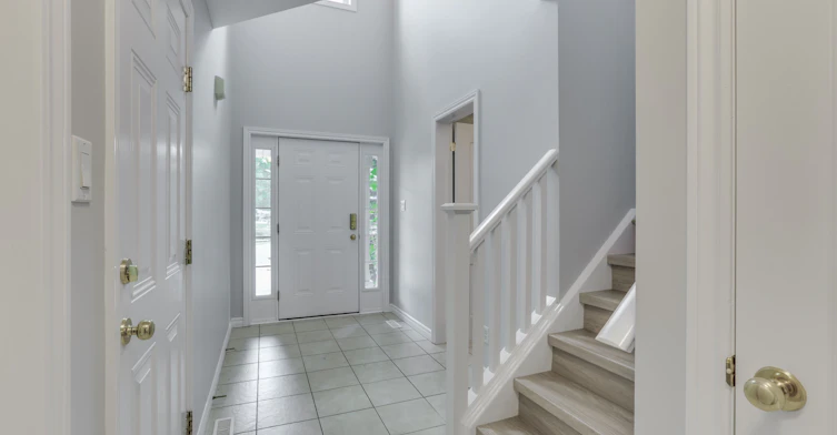 2206 Coronation Drive, London, ON, N6G 0B9 - 4