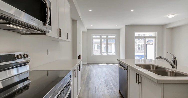 49-40 Zinfandel Drive, Hamilton, ON, L8E 0L1 - 9