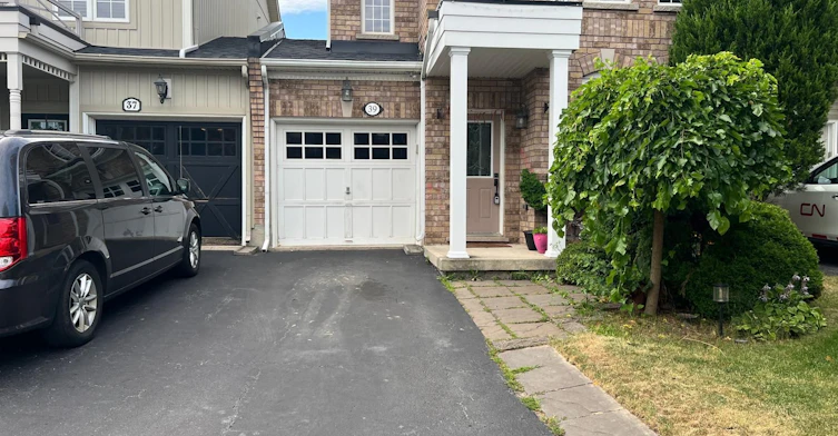 39 Golden Iris Crescent, Hamilton, ON, L8B 0R6 - 4