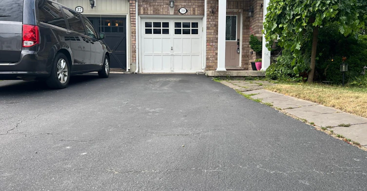 39 Golden Iris Crescent, Hamilton, ON, L8B 0R6 - 3