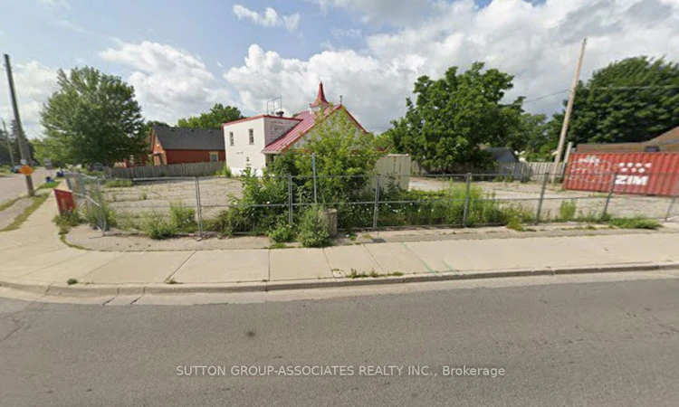 689 Hamilton Road