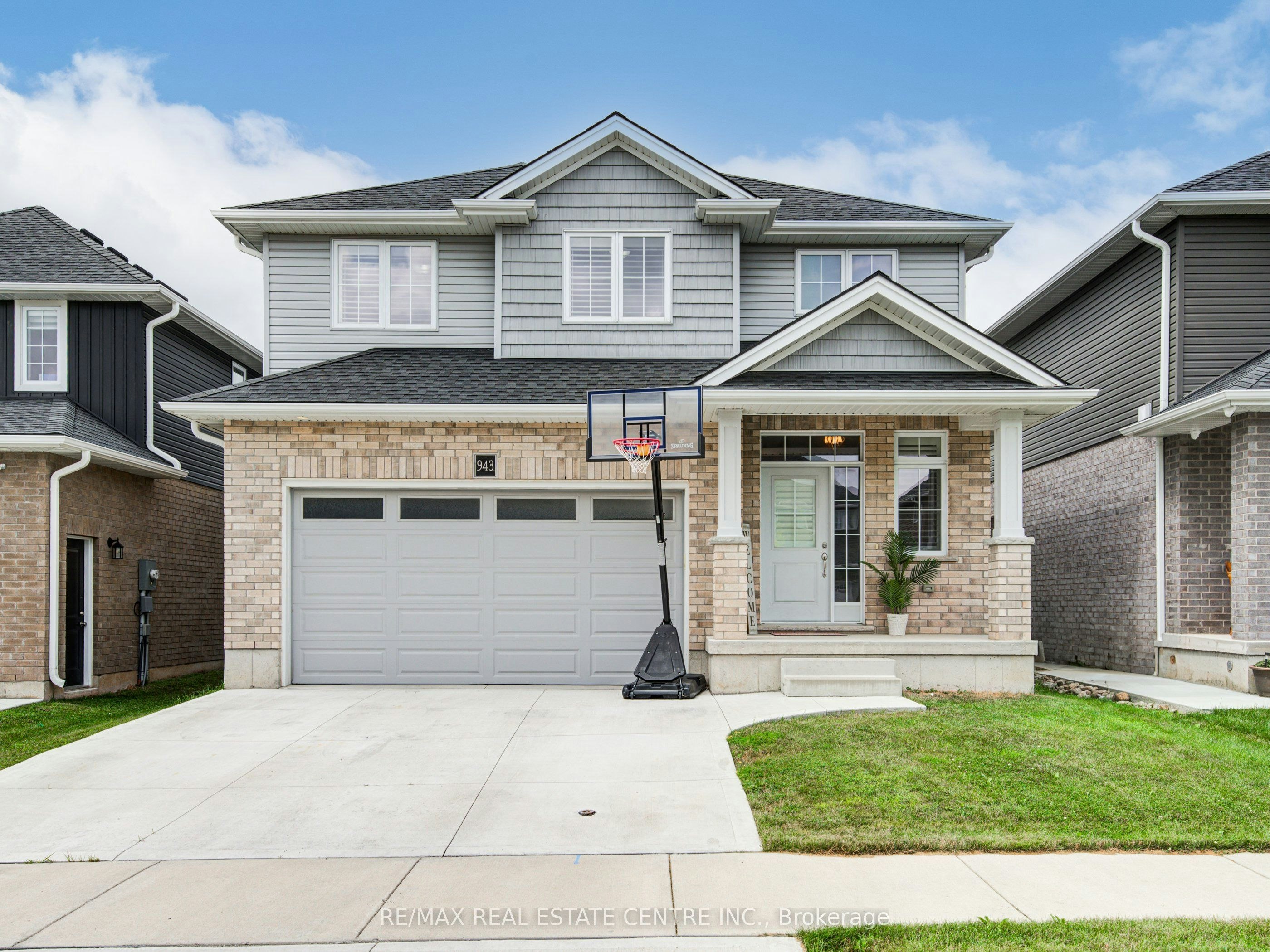 943 Downing Drive N, Woodstock, ON, N4T 0E1