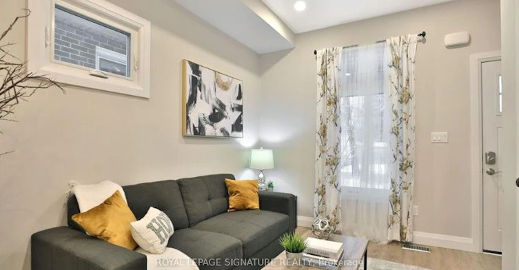 33 Hawthorne Avenue, Hamilton, ON, L8P 4P7 - 3