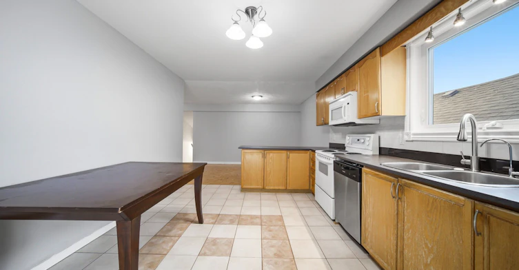 Upper-146 Bankside Drive N, Kitchener, ON, N2N 3E4 - 10