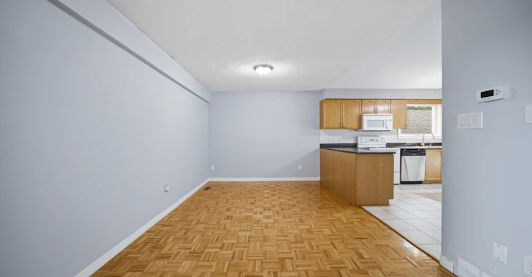 Upper-146 Bankside Drive N, Kitchener, ON, N2N 3E4 - 6