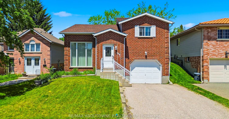 Upper-146 Bankside Drive N, Kitchener, ON, N2N 3E4