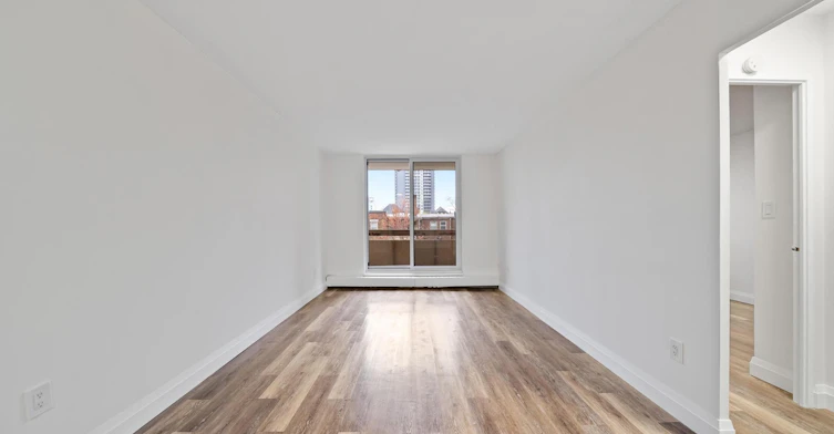 1104-223 Jackson Street W, Hamilton, ON, L8P 4R4 - 4
