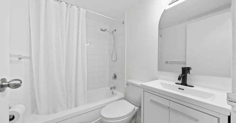 1104-223 Jackson Street W, Hamilton, ON, L8P 4R4 - 7