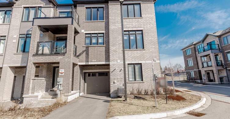 1007-585 Colborne Street, Brantford, ON, N3S 0K4 - 5