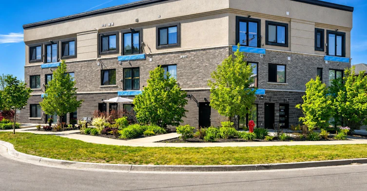 #103-234 Heiman Street, Kitchener, ON, N2M 0B6 - 3