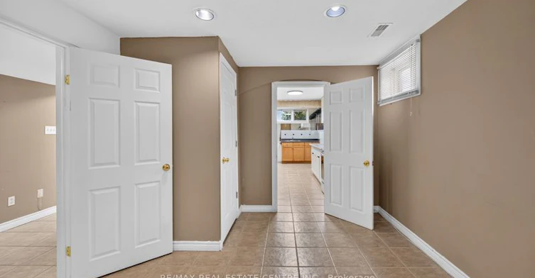 Lower Unit-59 Colin Crescent, Hamilton, ON, L9A 5H8 - 9