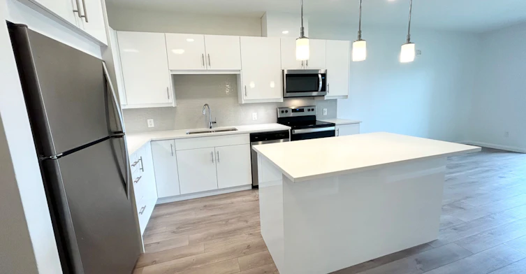 407-144 Watson Road N, Guelph, ON, N1E 0S4 - 5