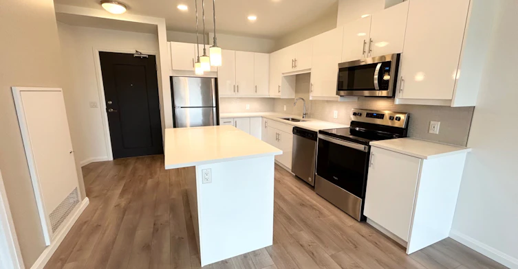 407-144 Watson Road N, Guelph, ON, N1E 0S4 - 3