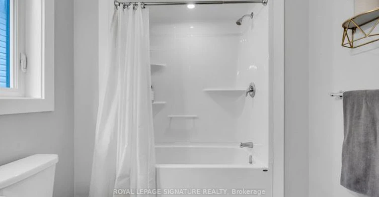 13 Damude Avenue, Thorold, ON, L2C 0G7 - 38